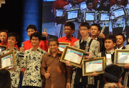 Selamat Hari Pendidikan Nasional 2015!