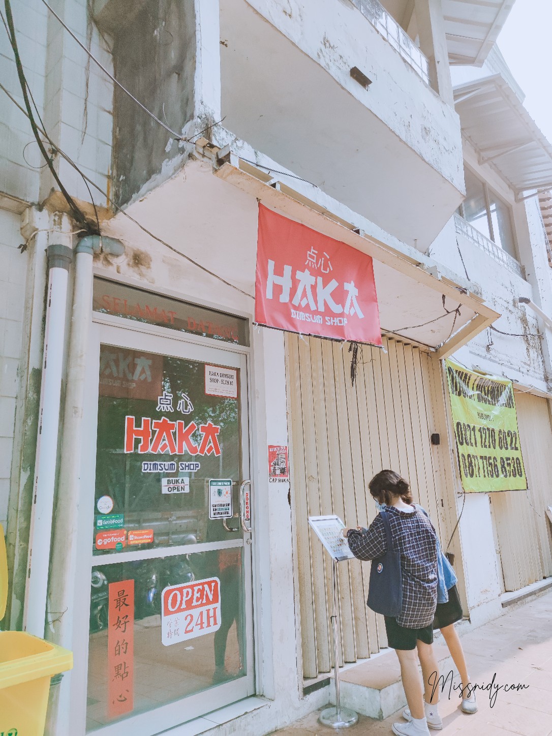 resto-populer-yang-dekat-stasiun-mrt-blok-m