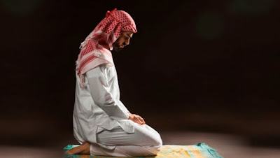 balasan-istimewa-bagi-orang-yang-rajin-sholat-tahajud