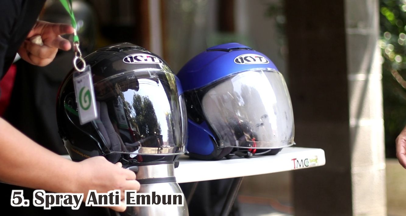  6 Barang Penting Yang Wajib Kamu Bawa Saat Hujan !