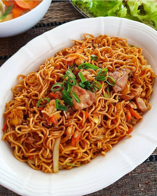 7 Resep Mie Goreng Mudah Dibuat dan Pasti Enak