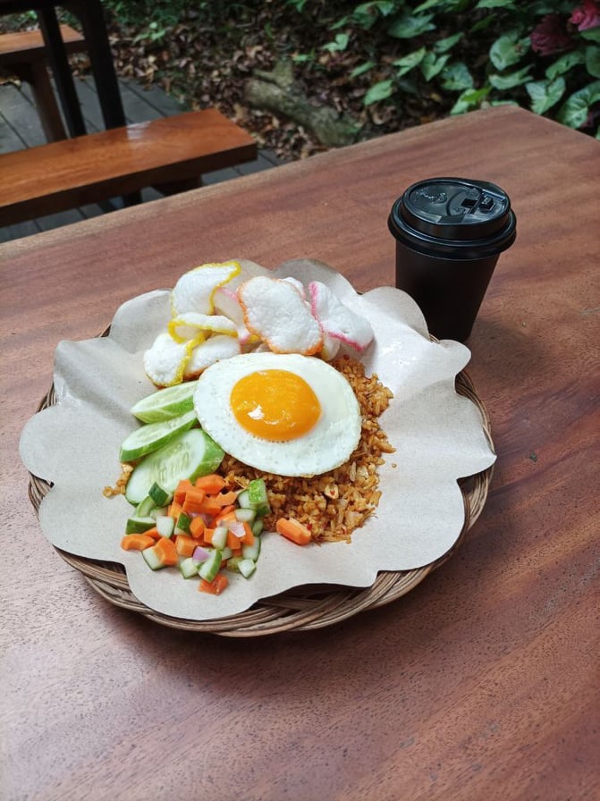 Jamuan Malam Hutan Menyala Tahura Bandung