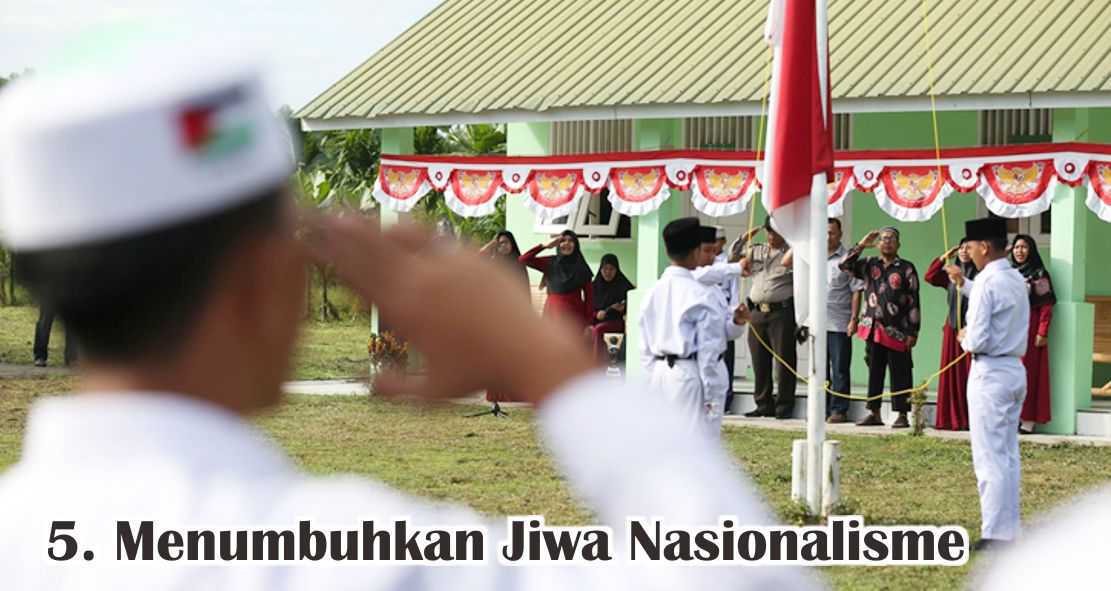  Ternyata Ini Manfaat Mengikuti Upacara Bendera !