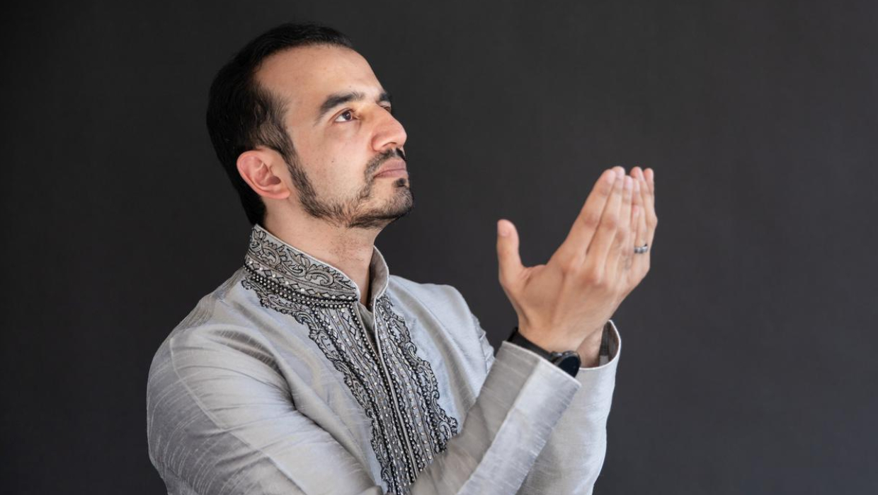 25-kata-kata-doa-untuk-orang-tua-penuh-makna-mendalam