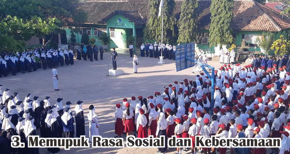  Ternyata Ini Manfaat Mengikuti Upacara Bendera !