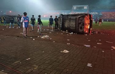 Tragedi Kanjuruhan: Siapa Salah, Siapa Benar?