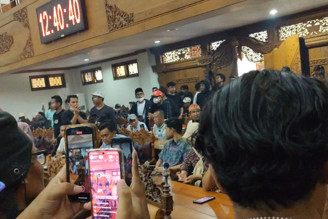 DPRD Pati Gelar Paripurna: Sepakati Hak Angket & Pansus Pemakzulan Bupati Sudewo