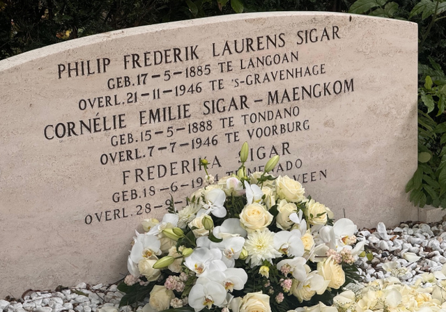 Di Sela Kunker ke Belanda, Prabowo Ziarah ke Makam Kakek dan Neneknya