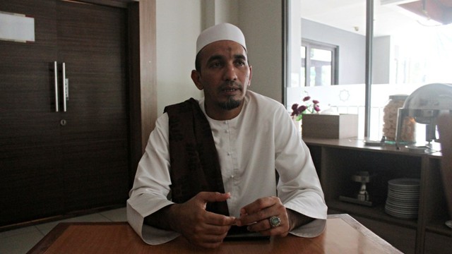 Habib Rizieq Syihab Lagi-lagi Gagal Pulang ke Indonesia