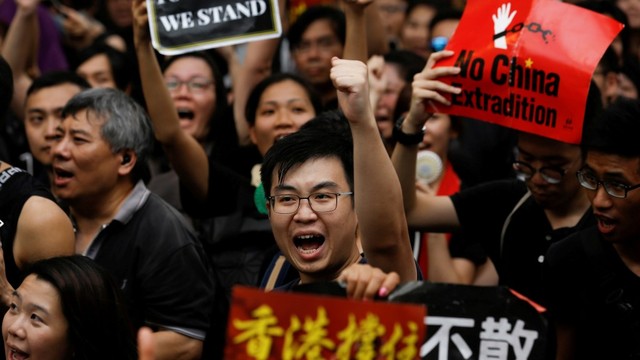 Polisi Hong Kong Temukan Pabrik Bahan Peledak Berkekuatan Tinggi