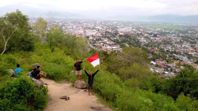 &#91;Coc Reg. Gorontalo&#93; Pesona Kota Gorontalo dari Bukit Layang