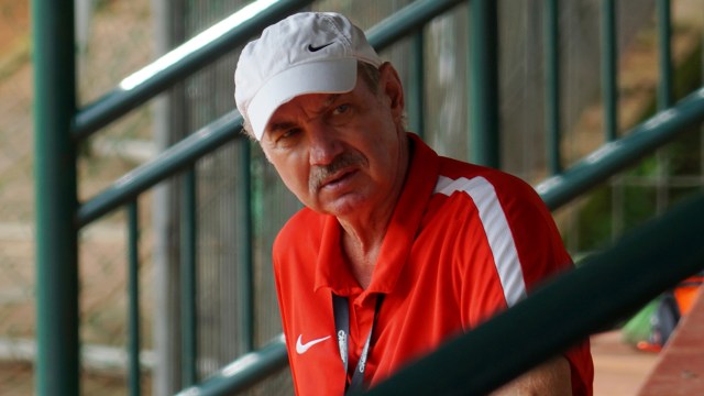 mantan-pelatih-timnas-indonesia-alfred-riedl-tutup-usia