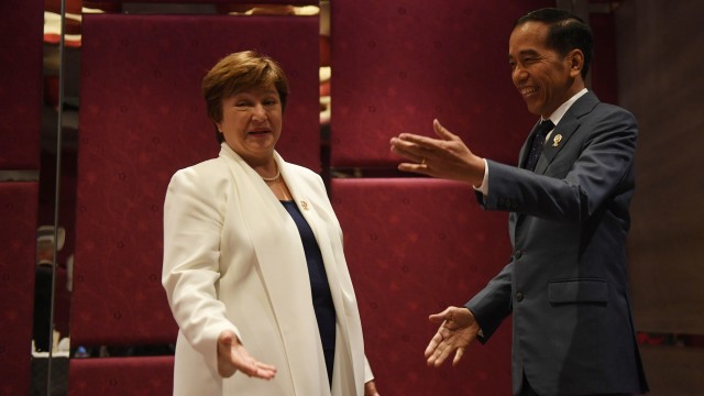 imf-telepon-jokowi-ada-ancaman-krisis-ekonomi-global-dan-kenaikan-utang