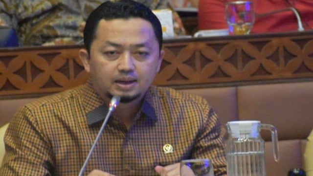 Anggota DPR dari PKS Desak Jokowi Usir Dubes China Dan India