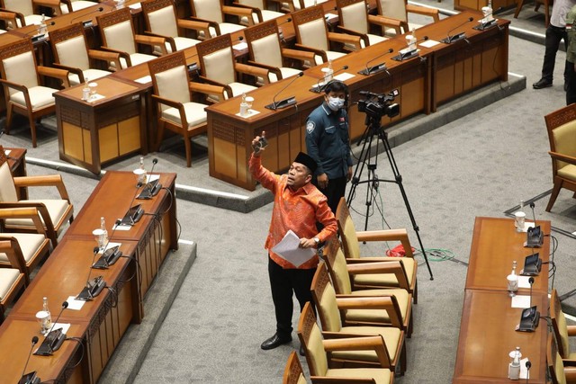 Protes Dua Pasal Bermasalah, PKS Walk Out saat Sidang Pengesahan RUU KUHP Jadi UU