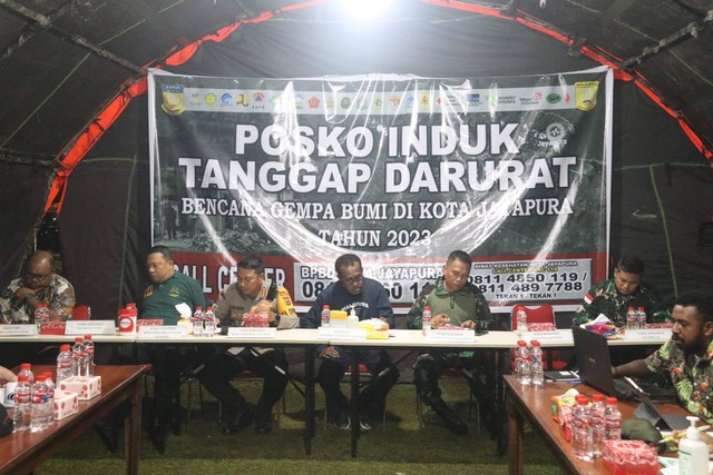 pengungsi-gempa-jayapura-capai-1007-kepala-keluarga