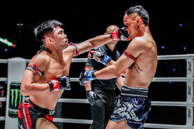 Kalahkan Legenda Muay Thai, Prajanchai Malah Minta Maaf