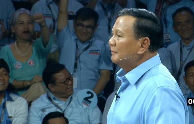 Momen Budiman Sudjatmiko Berdiri: Prabowo Sebut 'Tapol yang Katanya Saya Culik'