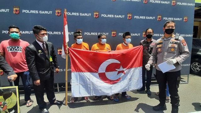 Polisi Tangkap 3 Orang yang Mengaku Jenderal NII Garut