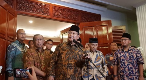 Diperiksa Lagi, Ratna Sarumpaet Bantah Minta Prabowo Jumpa Pers