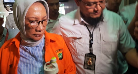 Diperiksa Lagi, Ratna Sarumpaet Bantah Minta Prabowo Jumpa Pers