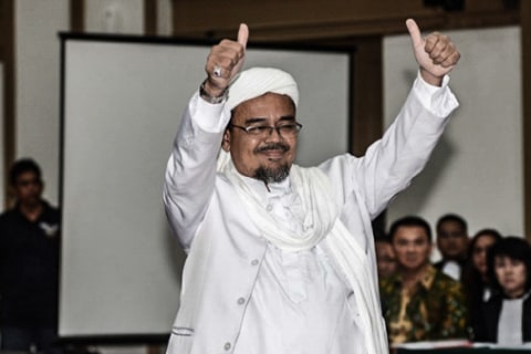 Beginilah Kronologi Penahanan Rizieq Syihab di Saudi karena Bendera Mirip ISIS