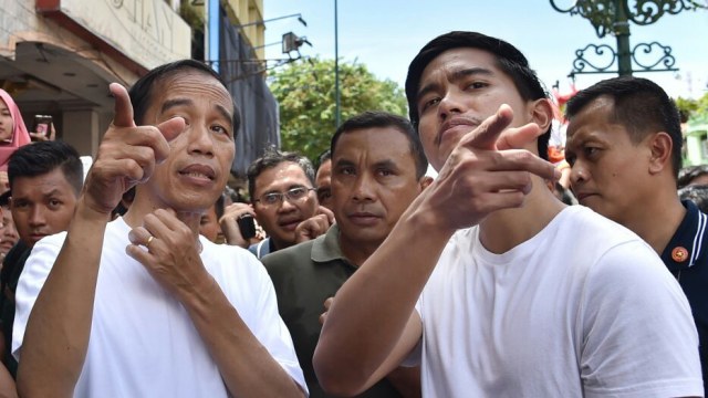 Jokowi: Anak Saya Jualan Pisang Goreng Bisa Biayai Kuliahnya Sendiri