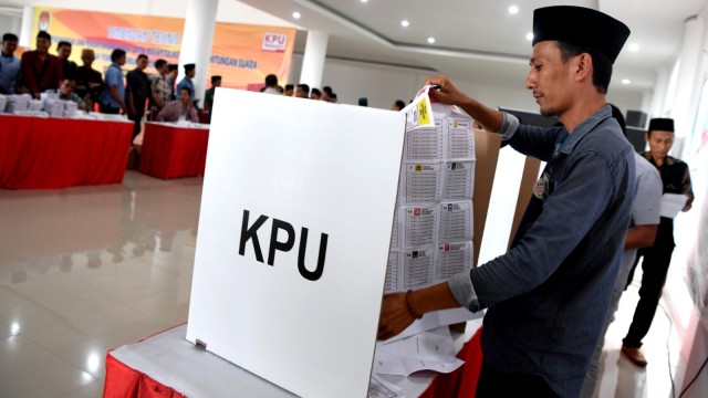 Saat Pemilu Bentrok dengan Ritual Keagamaan di Flores Timur