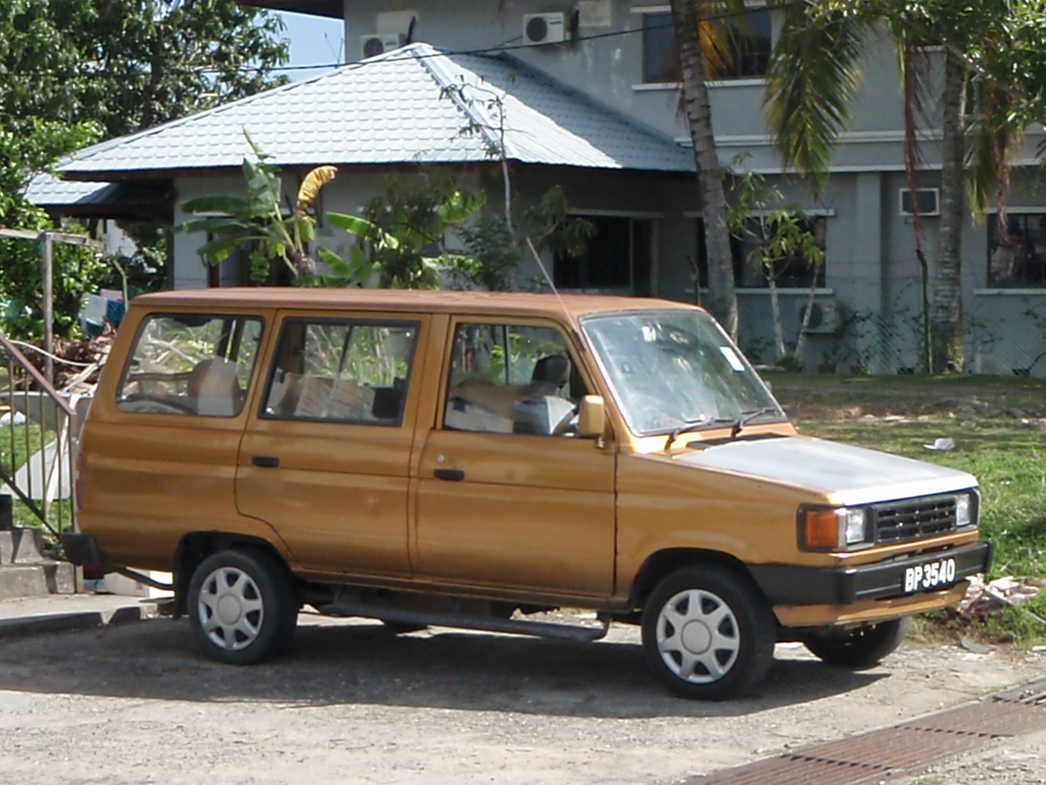 Toyota Kijang, Mobil Terlaris Sepanjang Masa Di Indonesia