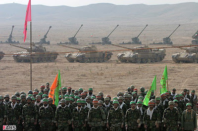 FOTO: Menakjubkan Kekuatan Militer Iran yang bikin Keder AMERIKA!!