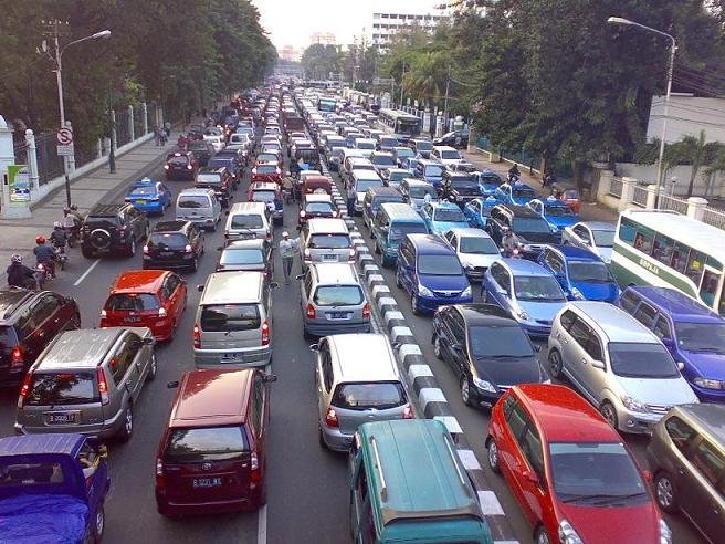 Selayang Pandang Kemacetan di negara kita