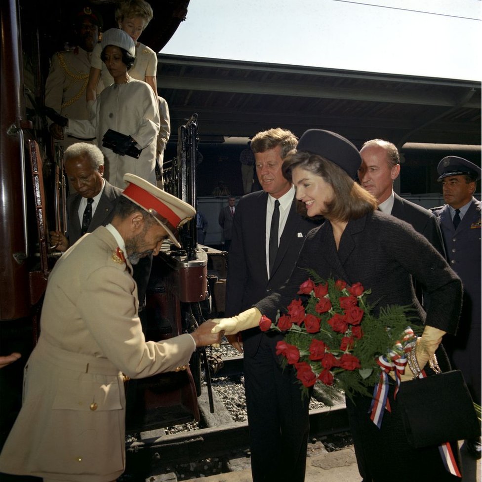 Foto-foto Ungkap Upaya John F Kennedy Ajak Negara Afrika Jauhi Uni Soviet