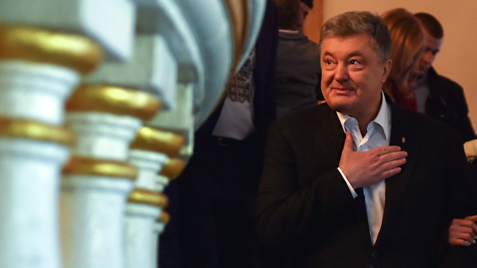 Pilpres Ukraina: Pelawak Menang Telak, Petahana Mengaku Kalah