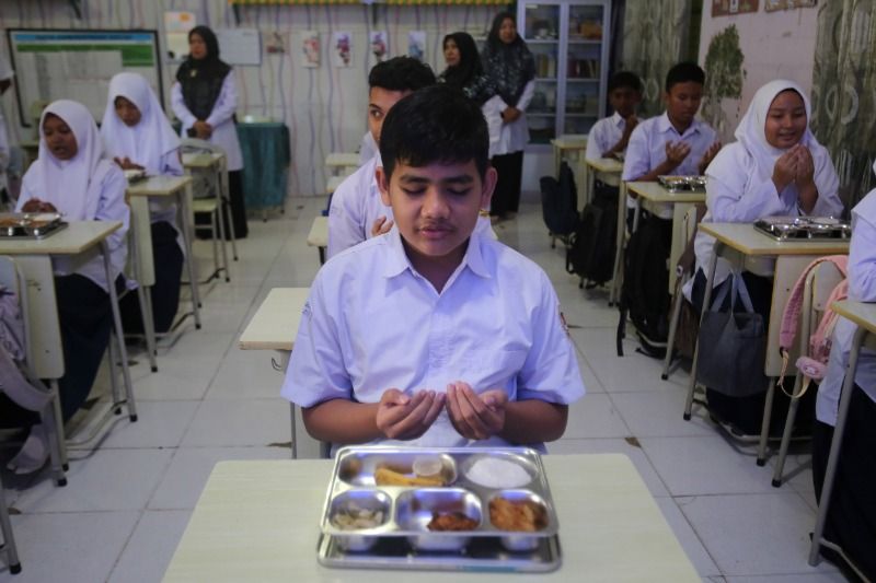 Pengamat UI: Program MBG Harusnya Berdayakan Warga, Bukan Cuma Mainan Pemodal Besar