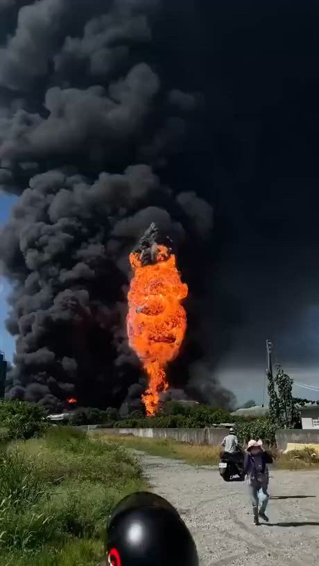 https://c.kaskus.id/media/videos/thumbnail/1lpg4_thumbnail.jpg