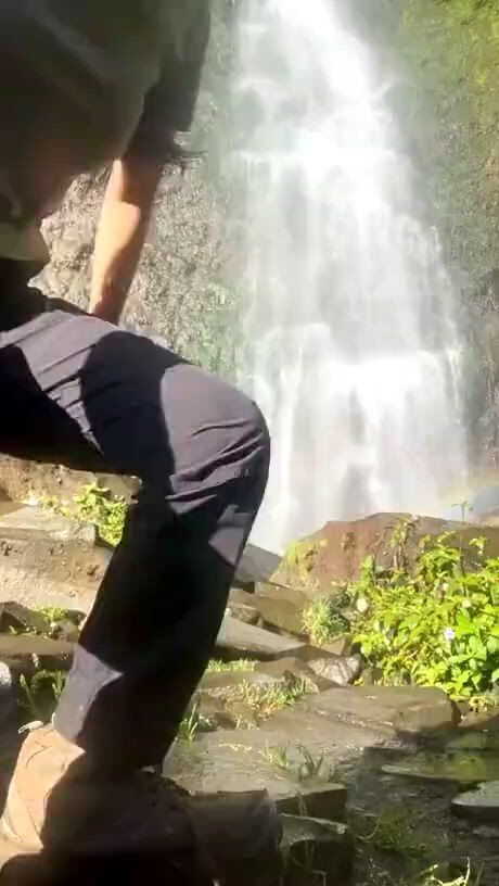 https://c.kaskus.id/media/videos/thumbnail/2fg5l_thumbnail.jpg