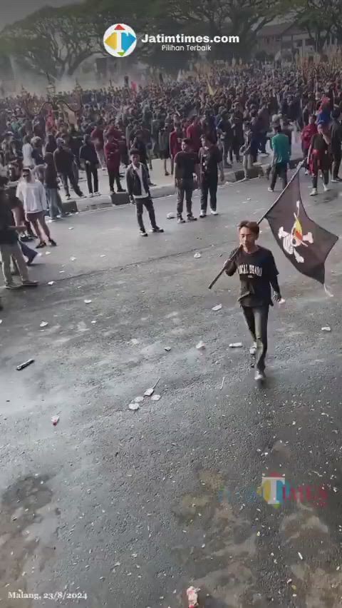 https://c.kaskus.id/media/videos/thumbnail/2hn8o_thumbnail.jpg