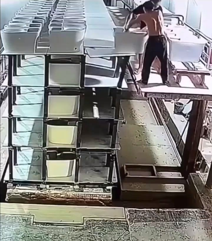 https://c.kaskus.id/media/videos/thumbnail/4casc_thumbnail.jpg