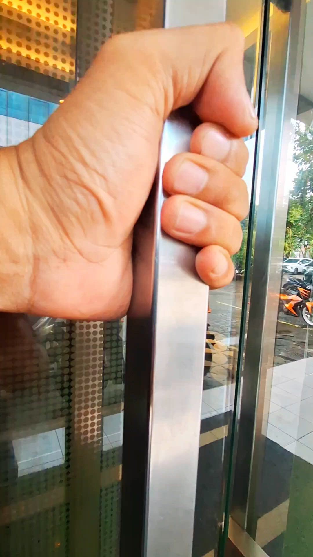 https://c.kaskus.id/media/videos/thumbnail/4ep6g_thumbnail.jpg