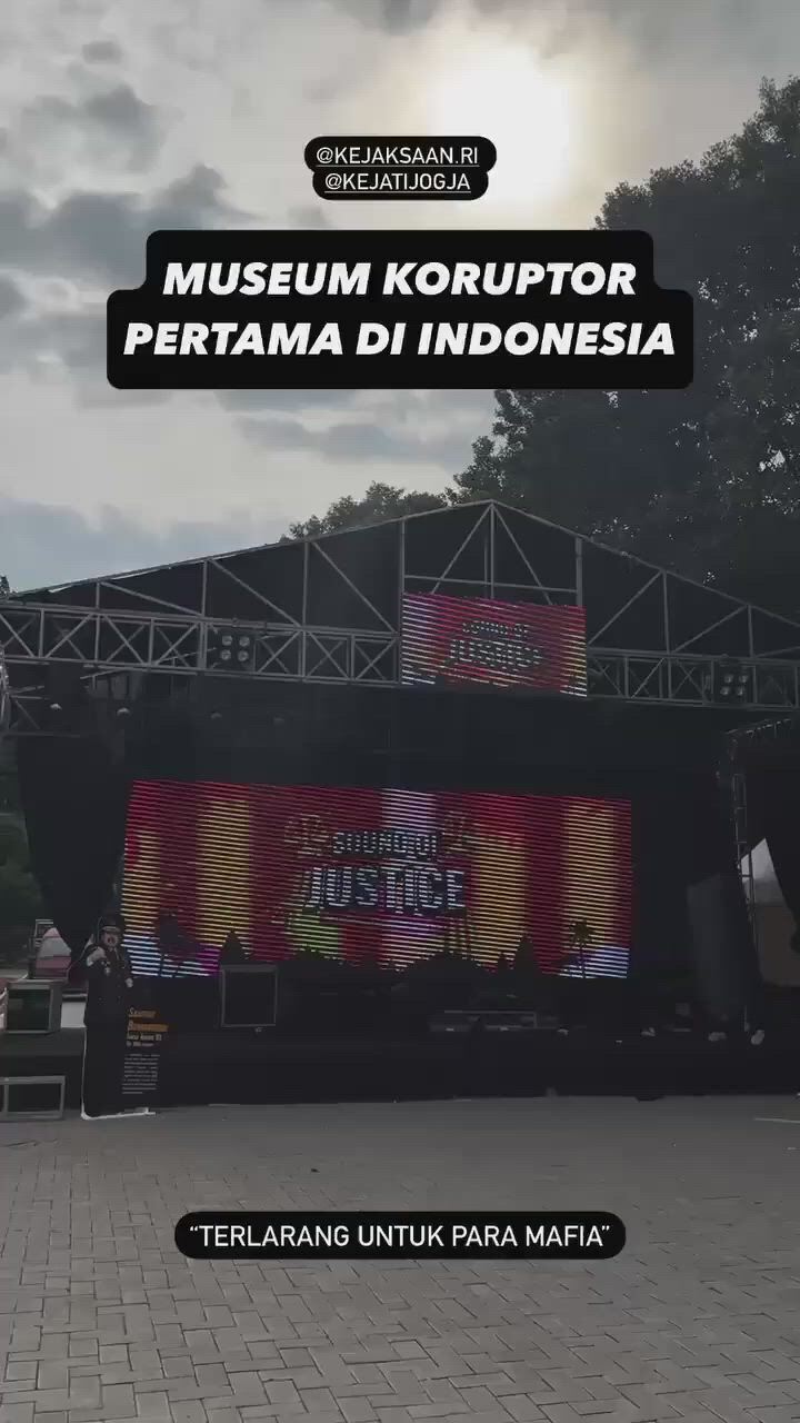 https://c.kaskus.id/media/videos/thumbnail/5zlwx_thumbnail.jpg
