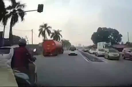 https://c.kaskus.id/media/videos/thumbnail/6gey5_thumbnail.jpg
