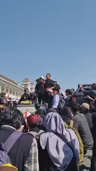 https://c.kaskus.id/media/videos/thumbnail/7po9d_thumbnail.jpg