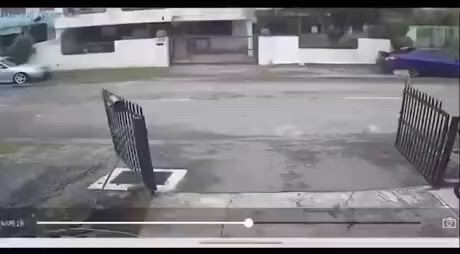https://c.kaskus.id/media/videos/thumbnail/7zju1_thumbnail.jpg