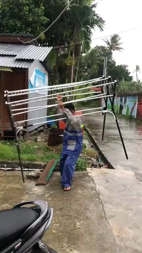 https://c.kaskus.id/media/videos/thumbnail/8hebu_thumbnail.jpg