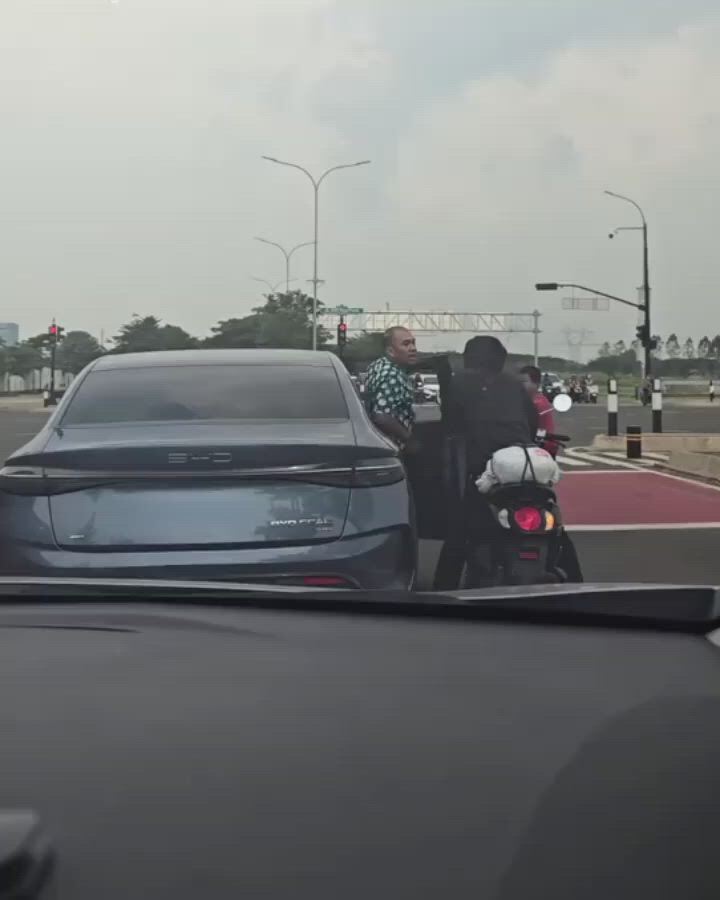 https://c.kaskus.id/media/videos/thumbnail/9owyi_thumbnail.jpg