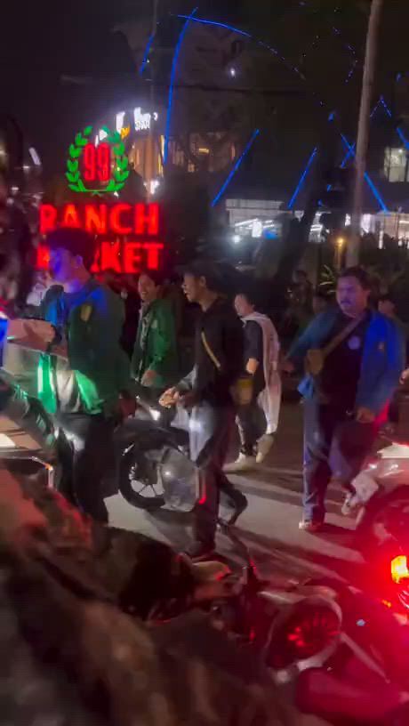 https://c.kaskus.id/media/videos/thumbnail/9sbeu_thumbnail.jpg