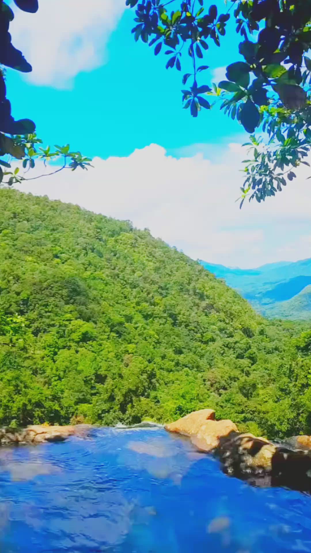 https://c.kaskus.id/media/videos/thumbnail/aol90_thumbnail.jpg