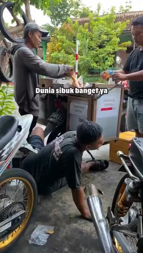 https://c.kaskus.id/media/videos/thumbnail/b5hpn_thumbnail.jpg