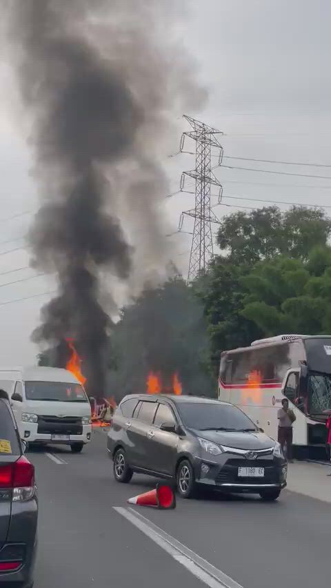 https://c.kaskus.id/media/videos/thumbnail/euqmg_thumbnail.jpg