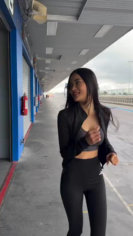 https://c.kaskus.id/media/videos/thumbnail/fiqwz_thumbnail.jpg